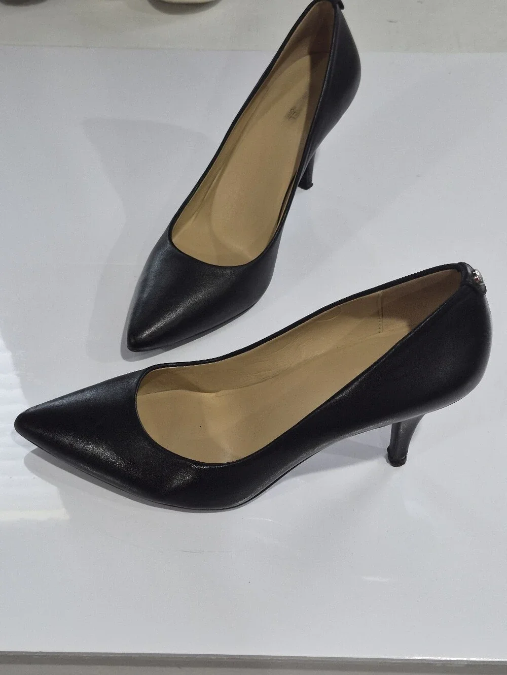 MICHAEL KORS Women's Classic Black Pointed-Toe Women's Pumps SIZE 11